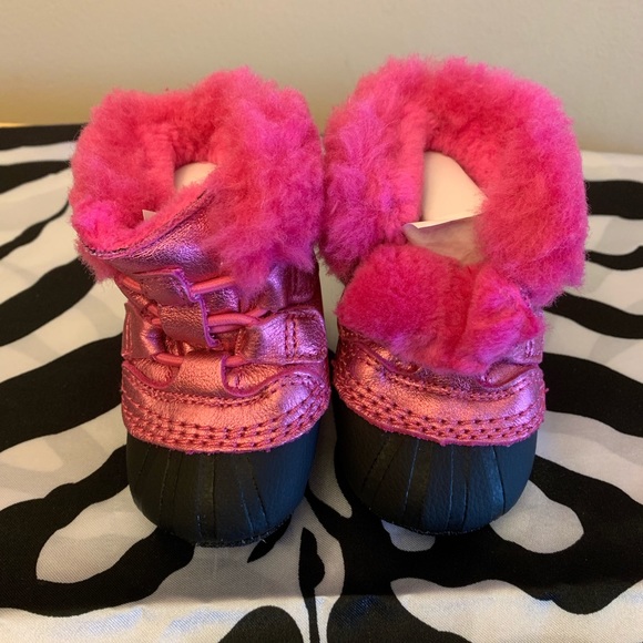 💕Sorel - Genuine Shearling Leather Bootie💕 - Picture 3 of 6